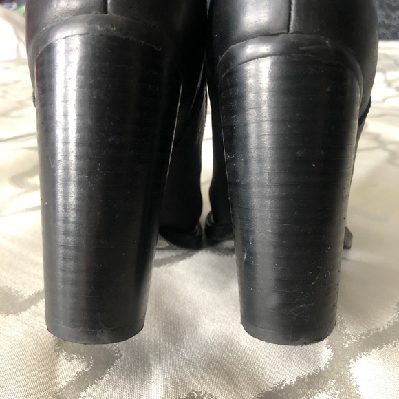 BCBGeneration LEATHER BOOTS NWOT - Picture 3 of 8